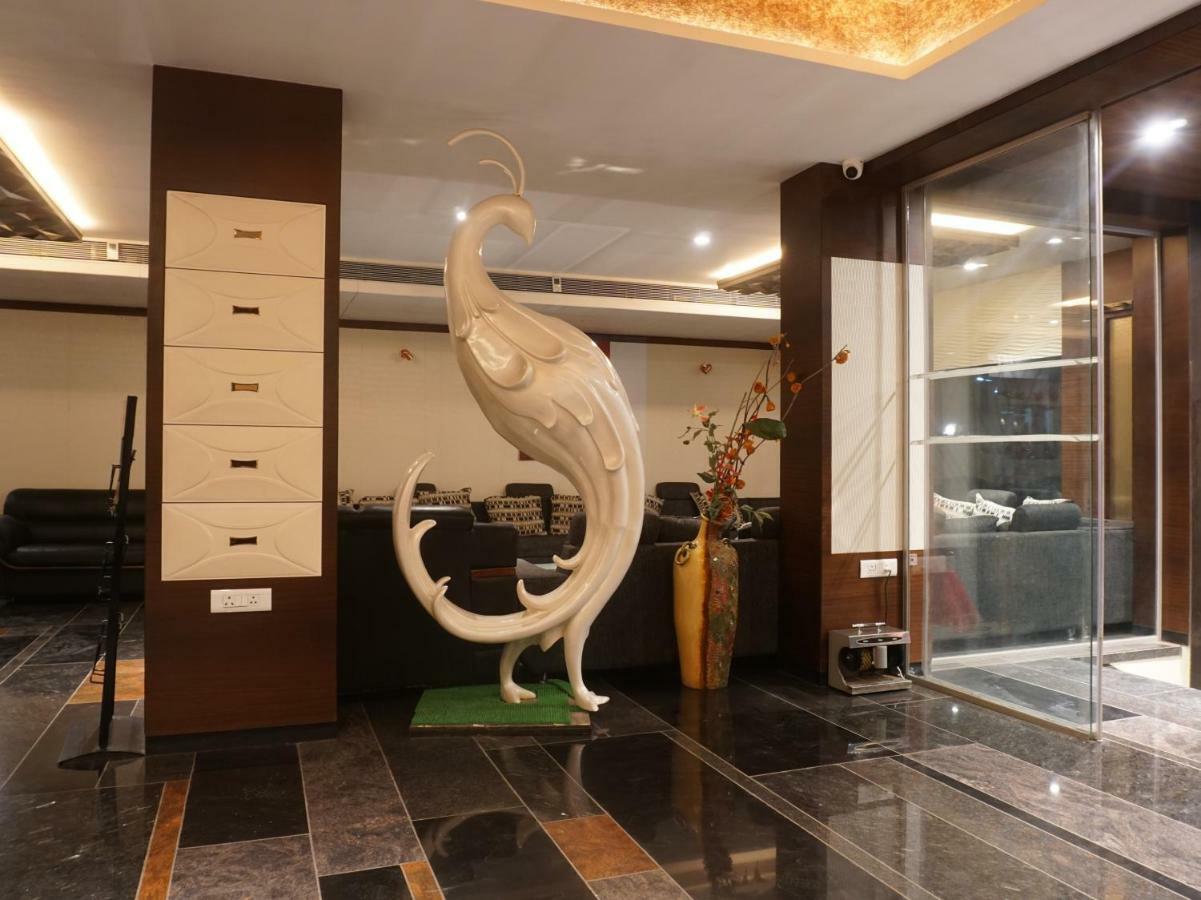Palette Four Seasons Recreation Resort Jalgaon Экстерьер фото